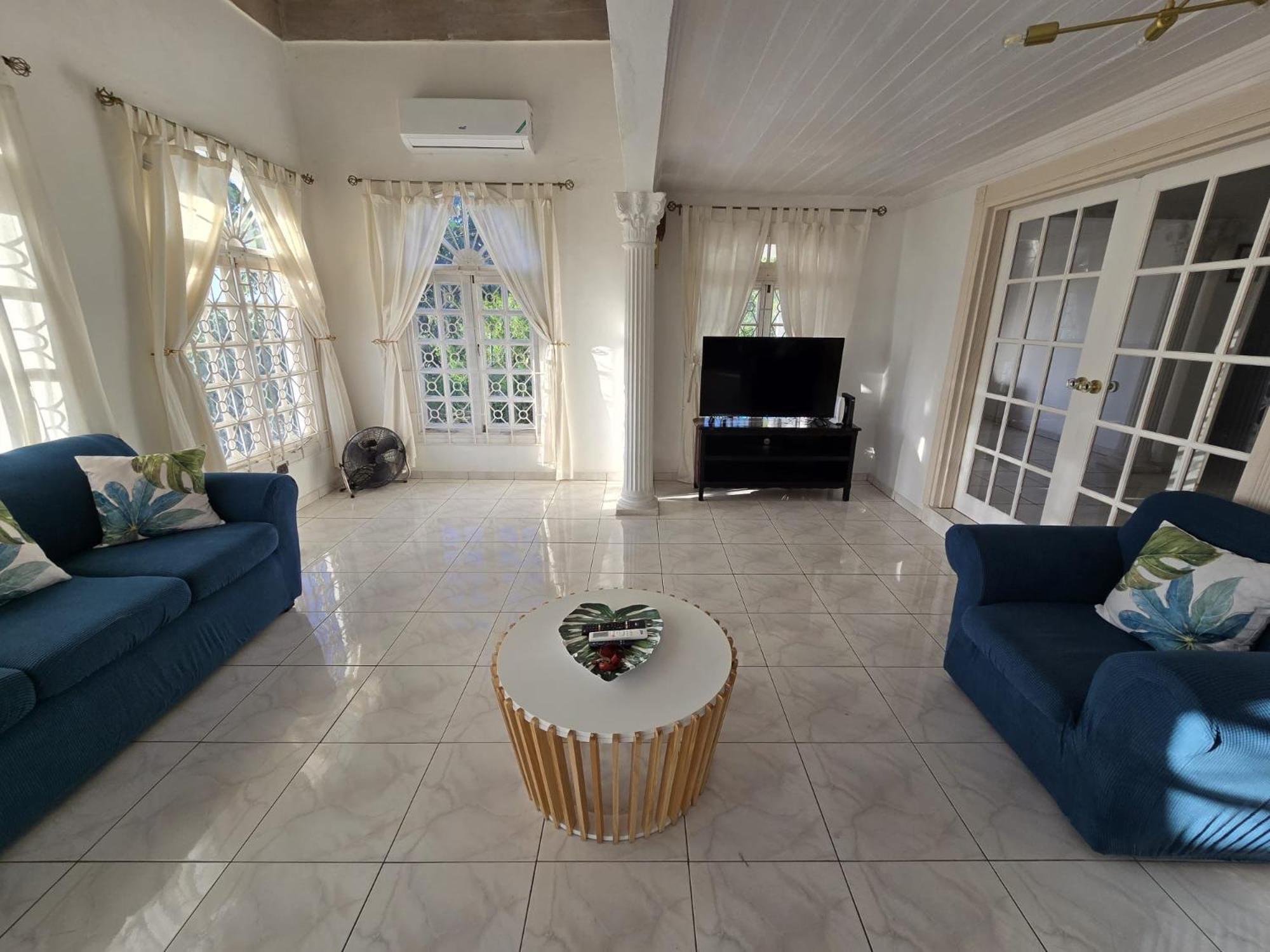 Paradise Palms Jamaica Vacation Rental Montego Bay Exterior photo